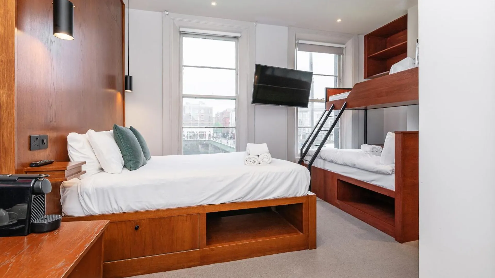 Templebar Rooms Dublin 4*,